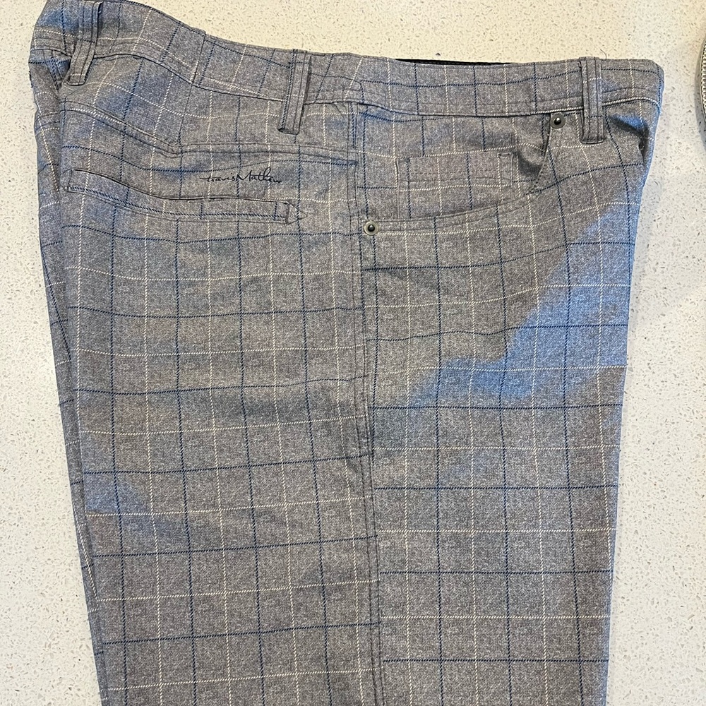Men’s Travis Mathew golf shorts